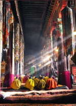 Tư thế ngồi bảy điểm Tỳ Lô Giá Na