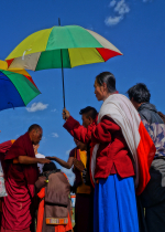 Tự họ sẽ phải thấy những điều gì cần làm chứ không do bị bắt buộc