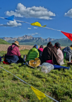 Nếu chúng ta quá hy vọng về tương lai thì chúng ta sẽ đánh mất thực tại