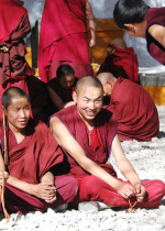 Giải thoát nghĩa là trừ bỏ tận gốc rễ của mọi mê vọng, tận cả những ảo tưởng vi tế nhất