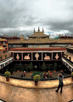 Phật pháp là hệ thống các phương pháp bóc vỏ các thói quen tựa như bóc các lớp vỏ hành vậy