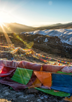 Chúng ta cần tỉnh giác để thấu rõ đâu là Phật, đâu là Ma trong tâm ta  