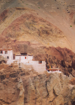  Tin và hiểu vô thường sẽ giúp chúng ta không còn chấp thủ  