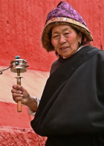 Họ vãng sanh Tịnh độ nhờ tín tâm với Guru